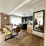 Holiday home Maison Chaleureuse Au Calme