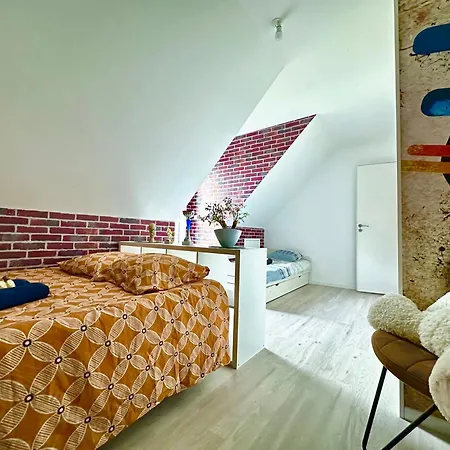 Holiday home Maison Chaleureuse Au Calme